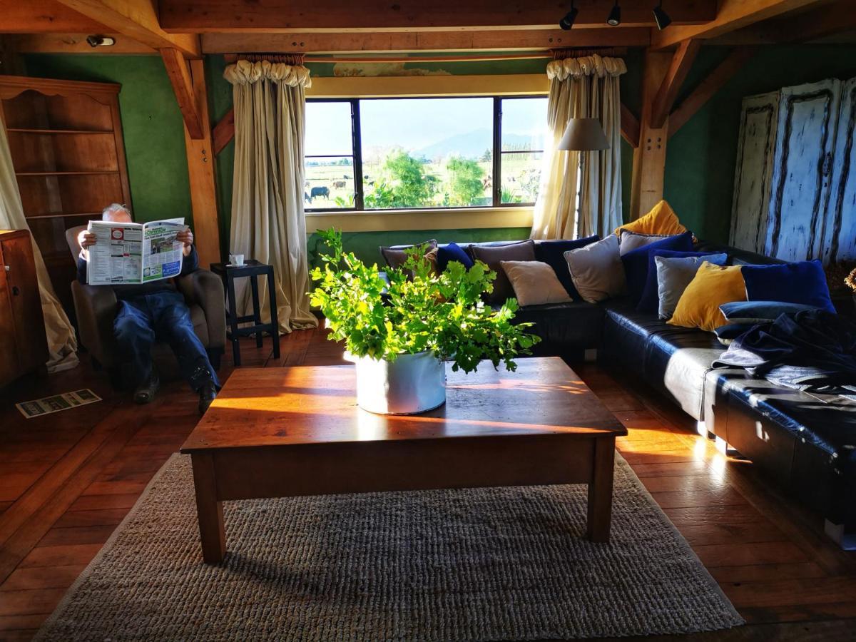 Housewithnonails Bed & Breakfast มาทามาท่า ภายนอก รูปภาพ