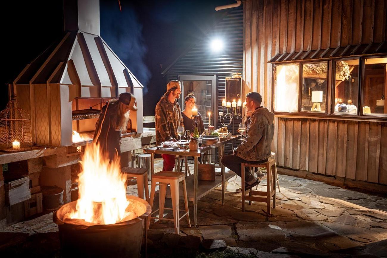 Housewithnonails Bed & Breakfast มาทามาท่า ภายนอก รูปภาพ