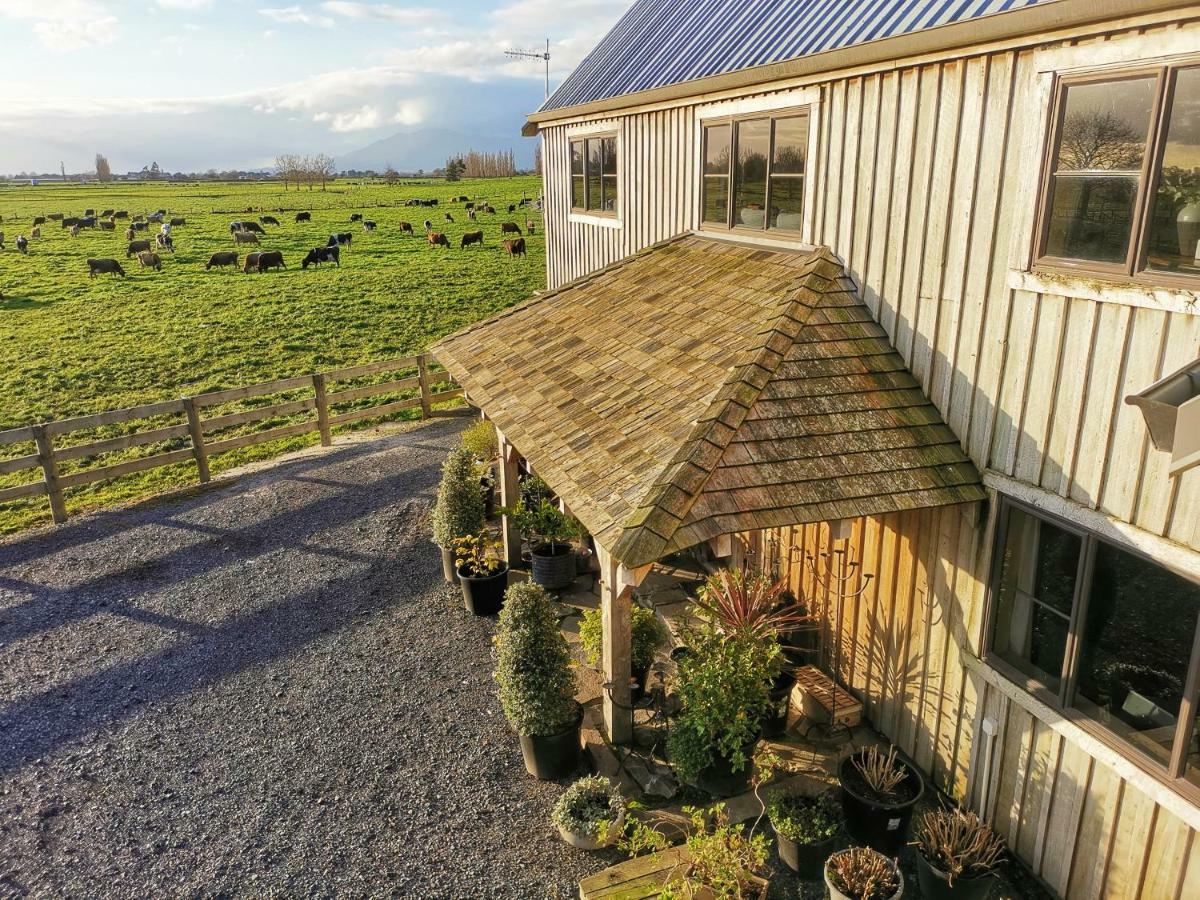 Housewithnonails Bed & Breakfast มาทามาท่า ภายนอก รูปภาพ